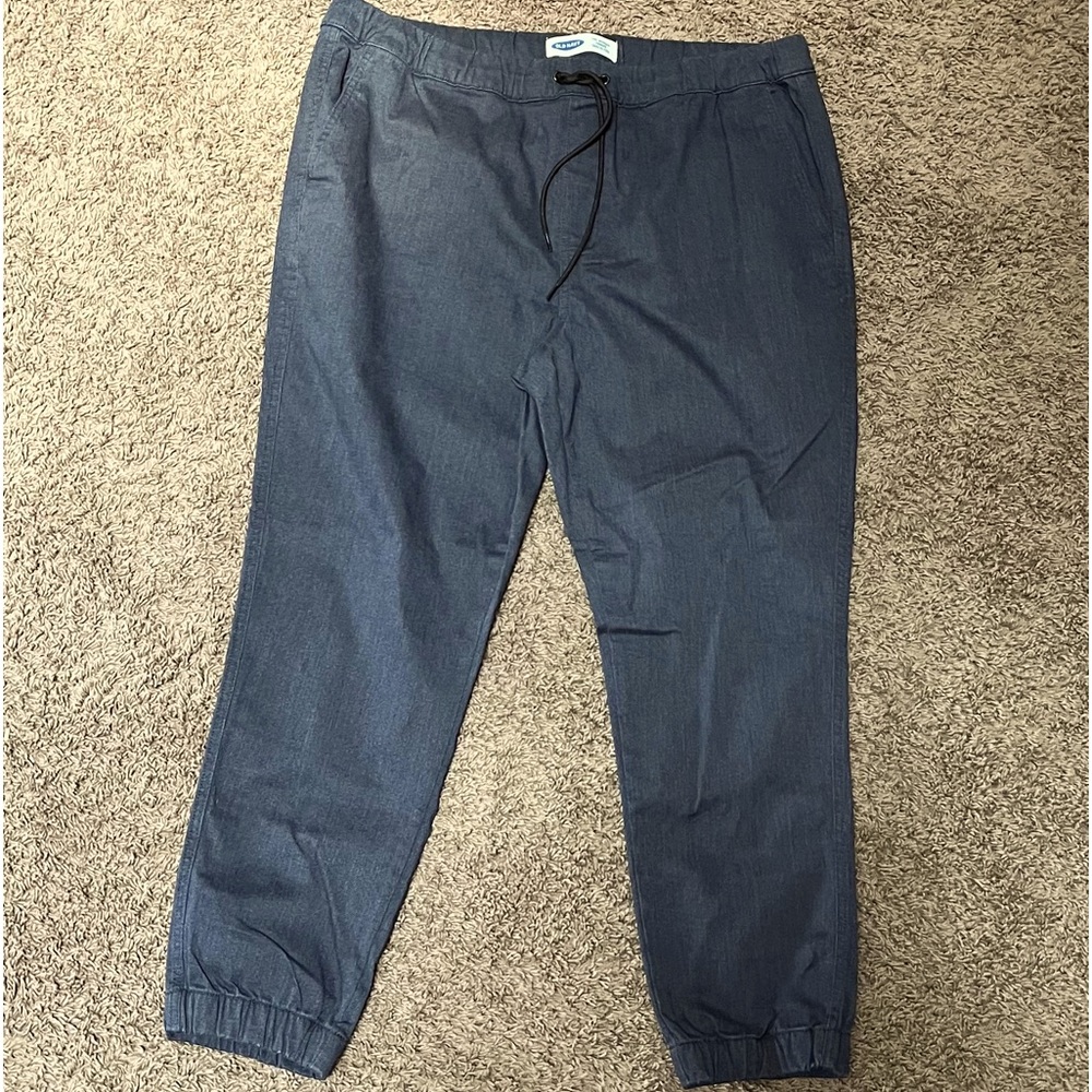 Old navy pants.